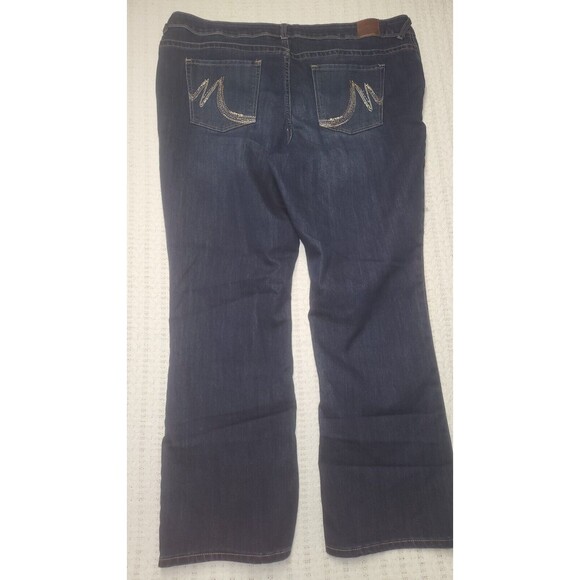 Maurices Womens Jeans Boot Cut size 22P - Picture 2 of 6